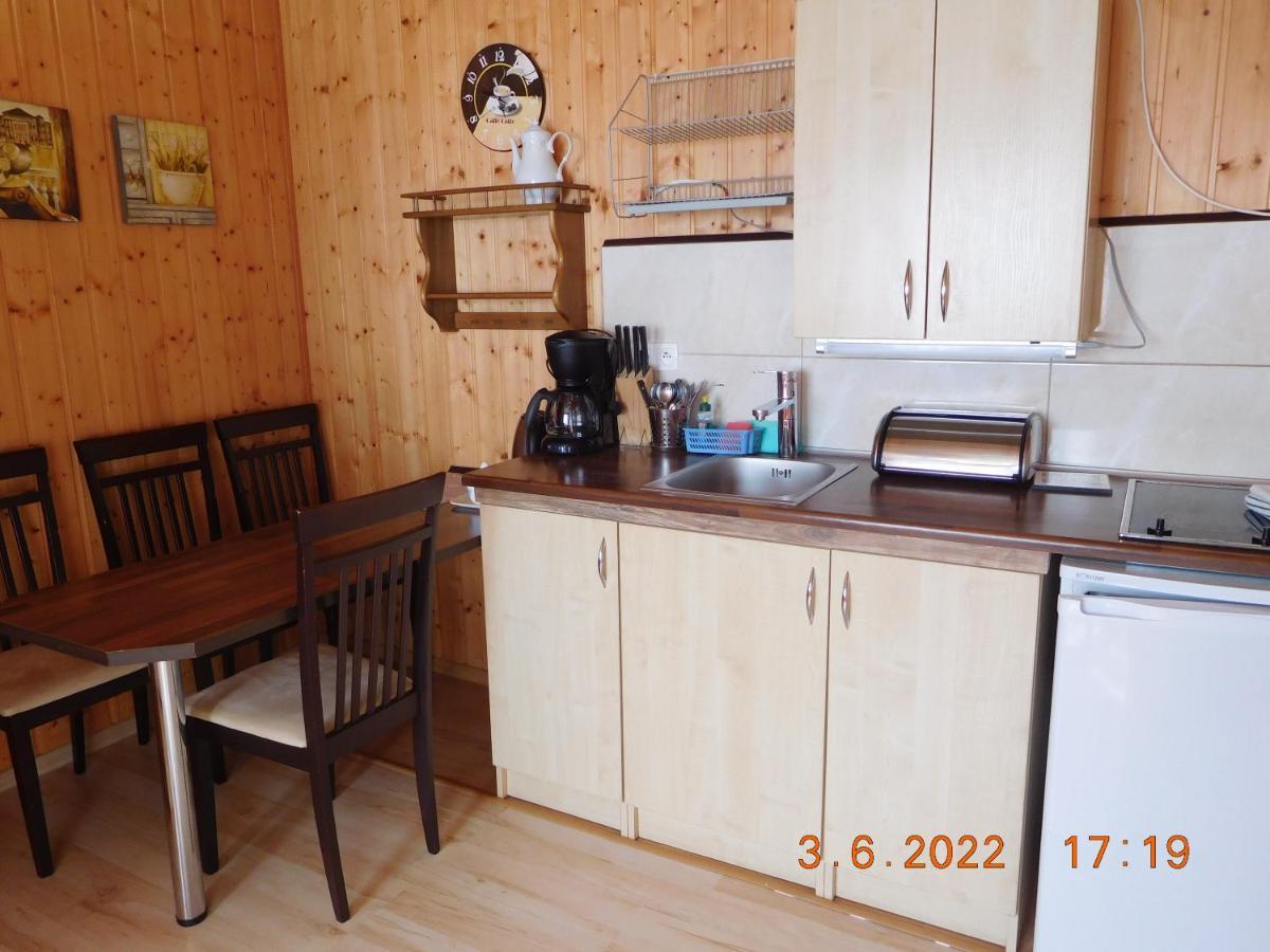 Marina Lodge